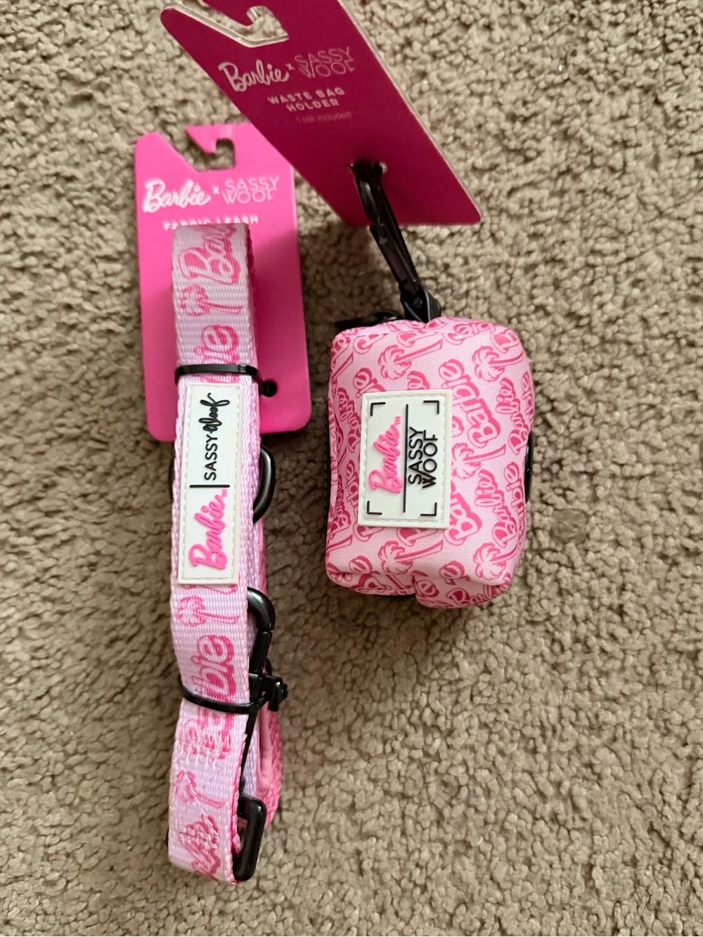 Barbie Pink Fabric Leash with Matching Pink Waste Bag Dispenser